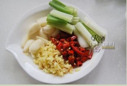 川香辣醬燒黃辣丁的做法圖文步驟