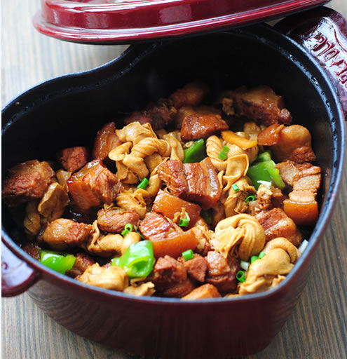 百葉結(jié)燒肉的做法 百葉結(jié)燒肉的做法