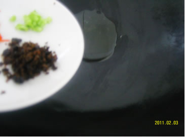 ��������~-Ԫ�����V�������D�Ĳ��E