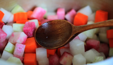 ������ɫ�}���������D�Ĳ��E