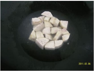 �������^����������D�Ĳ��E