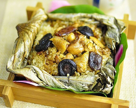 荷香糯米雞的做法 荷香糯米雞的做法