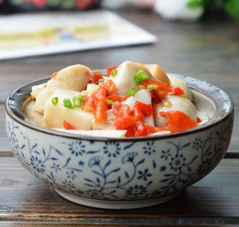 剁椒芋頭的做法 剁椒芋頭的做法