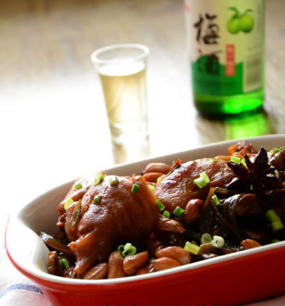 �����������i�������