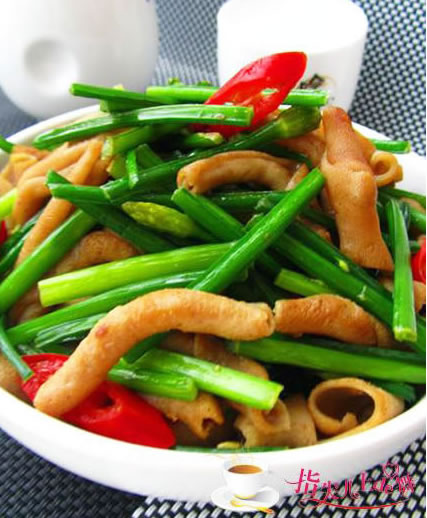 韭菜花炒鴨腸的做法 韭菜花炒鴨腸的做法