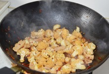 ��偻��˵������D�Ĳ��E