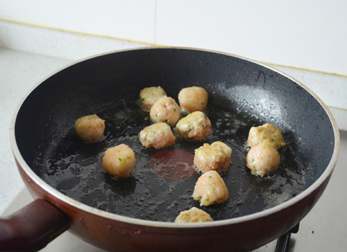 �������ӵ������D�Ĳ��E