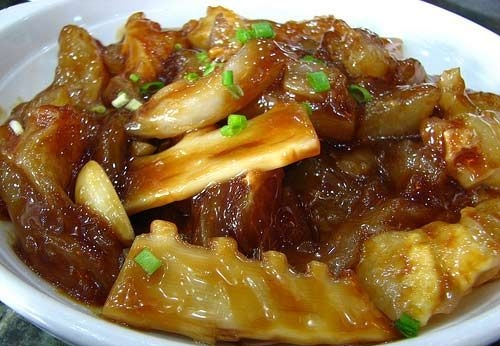 家常紅燒牛蹄筋的做法 家常紅燒牛蹄筋的做法