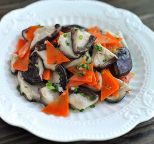 蔥油鮮香菇的做法 蔥油鮮香菇的做法