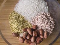 花生瘦肉四米粥的做法 花生瘦肉四米粥的做法