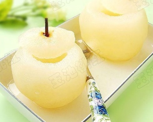 冰糖燉雪梨的做法 冰糖燉雪梨的做法