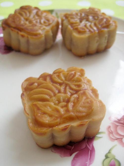 紫薯蛋黃月餅的做法圖文步驟