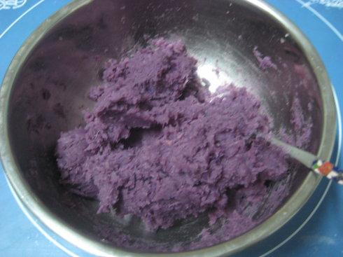 紫薯蛋黃月餅的做法圖文步驟