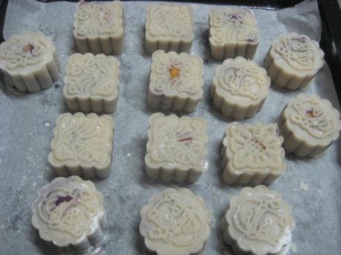 紫薯蛋黃月餅的做法圖文步驟