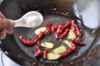 �ҳ����L(f��ng)ζ���ӵ������D�Ĳ��E