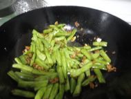 ���Զ��ǵ������D�Ĳ��E