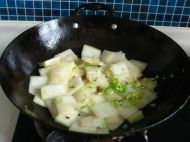 �峴���ϵ������D�Ĳ��E