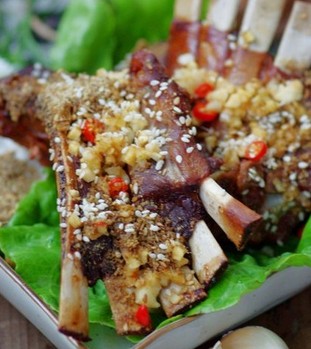 孜然烤羊排的做法 孜然烤羊排的做法