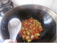 ���m�����������}���K�������D�Ĳ��E