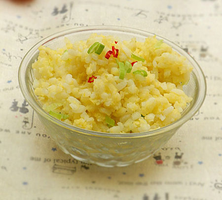 微波爐蛋炒飯的做法圖文步驟