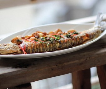 ��֭�~������