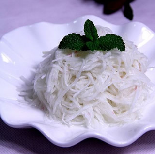 ���Ǵ�С�}��������