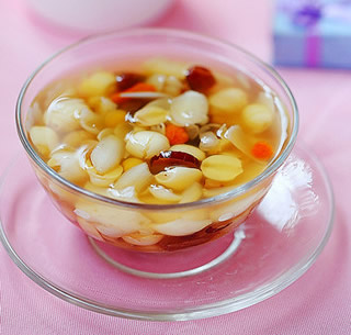 蓮子百合蜜豆糖水的做法 蓮子百合蜜豆糖水的做法