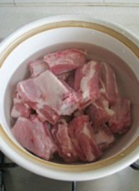 �����Źǵ������D�Ĳ��E