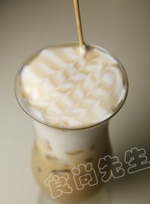 降暑冰飲——冰制焦糖瑪奇朵的做法圖文步驟