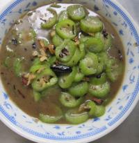 ���׽z�ϵ�����