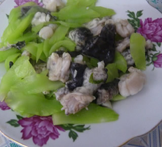 青筍爆牛蛙的做法 青筍爆牛蛙的做法