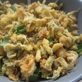 面蒸槐花的做法 面蒸槐花的做法