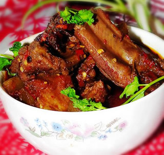 紅燜羊排的做法 紅燜羊排的做法
