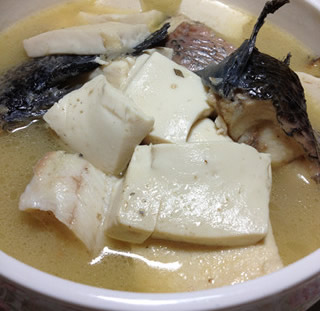 ���~(y��)������������