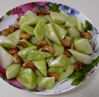 腰果炒青瓜的做法 腰果炒青瓜的做法