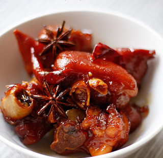 冰糖豬蹄的做法 冰糖豬蹄的做法