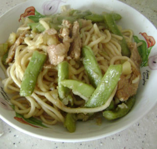 家常燜面的做法 家常燜面的做法