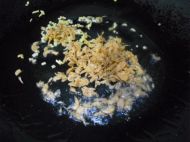 �ļ��B(y��ng)�����������rƤ���������D�Ĳ��E