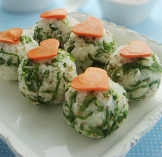 澆汁菠菜小飯團(tuán)的做法 澆汁菠菜小飯團(tuán)的做法