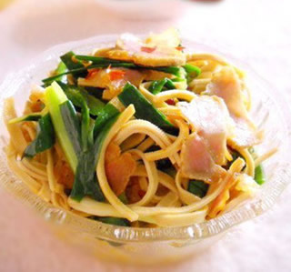 蒜苗臘肉百葉絲的做法 蒜苗臘肉百葉絲的做法