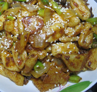 炒貓耳朵的做法 炒貓耳朵的做法