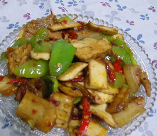 醬爆回鍋肉的做法 醬爆回鍋肉的做法