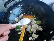 ���}���F��������D�Ĳ��E