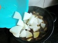 ���}���F��������D�Ĳ��E