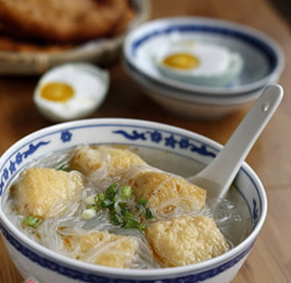 上海小吃—油豆腐粉絲湯的做法 上海小吃—油豆腐粉絲湯的做法