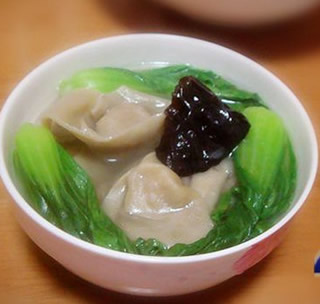 青菜綠茶餛飩的做法 青菜綠茶餛飩的做法