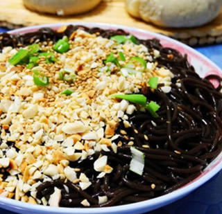 涼拌蕨根粉的做法 涼拌蕨根粉的做法