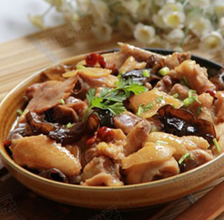 云耳蒸雞的做法 云耳蒸雞的做法