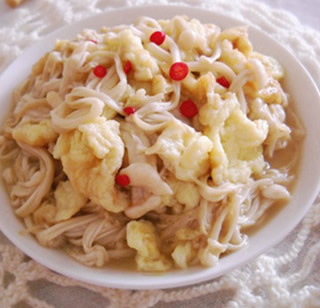 金針菇炒雞蛋的做法 金針菇炒雞蛋的做法