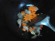 ����⳴���˵������D�Ĳ��E